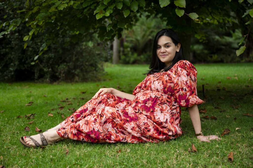 Maternity Photoshoot at Geelong Botanical Gardens