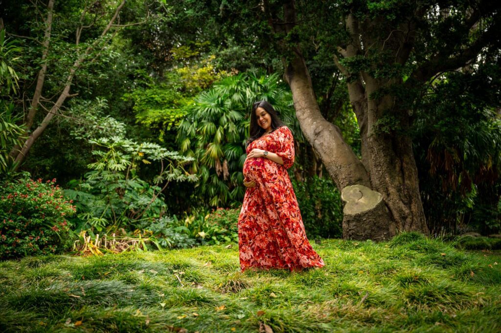Maternity Photoshoot at Geelong Botanical Gardens